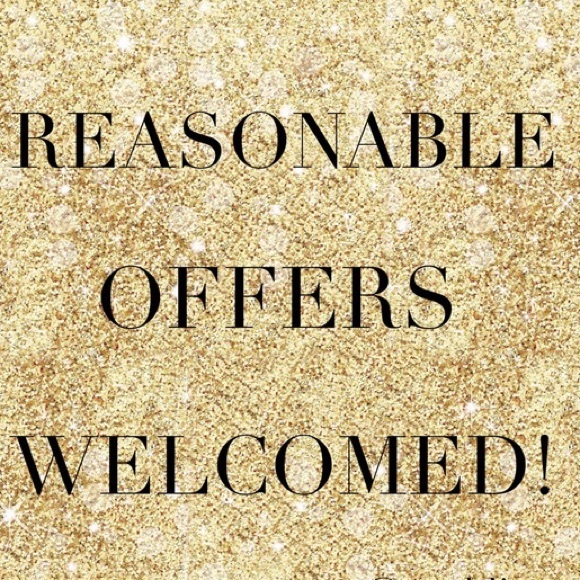 Other - Make me an offer ❤️😄